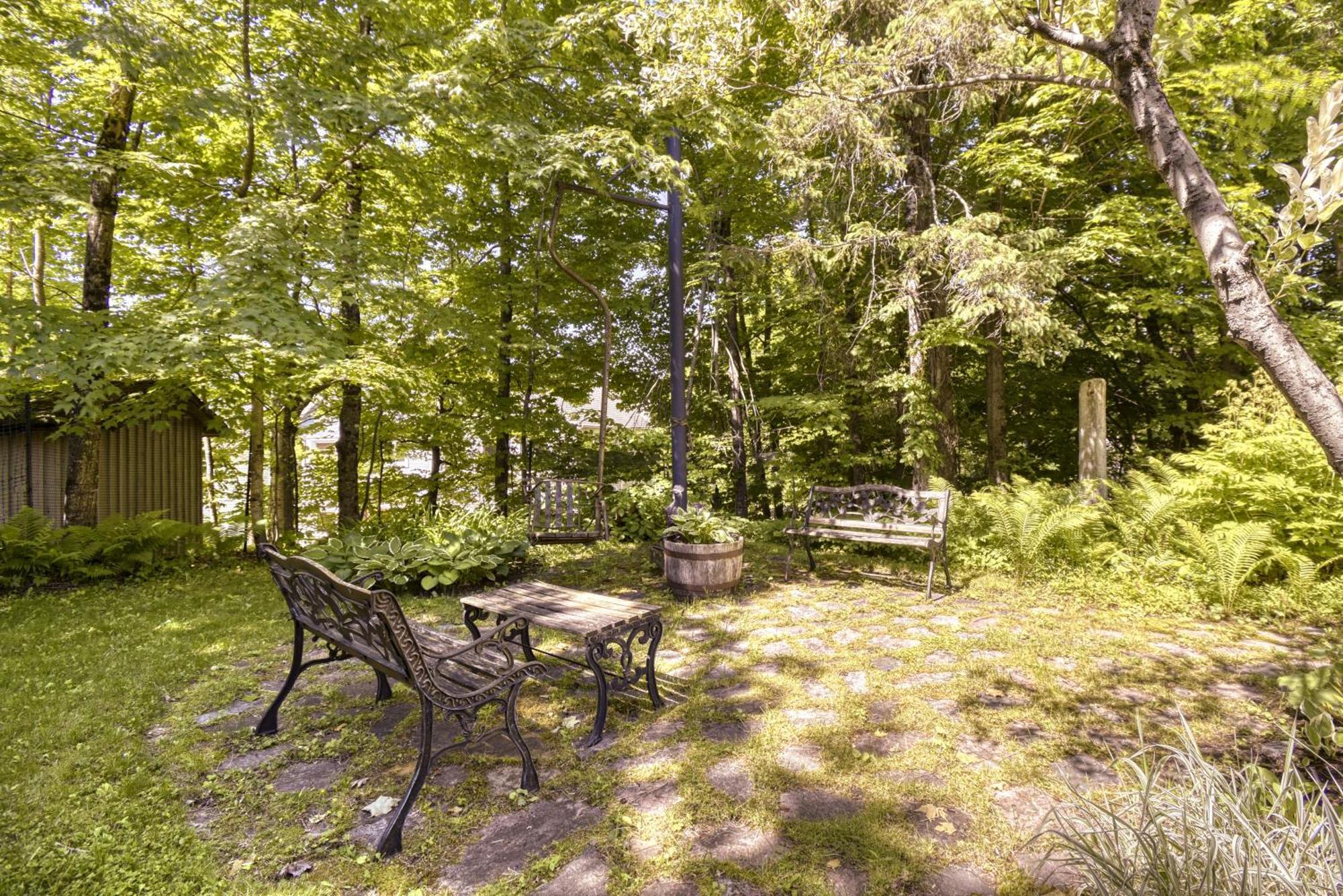 Auberge Le Lupin-Self Check-In Mont-Tremblant Esterno foto