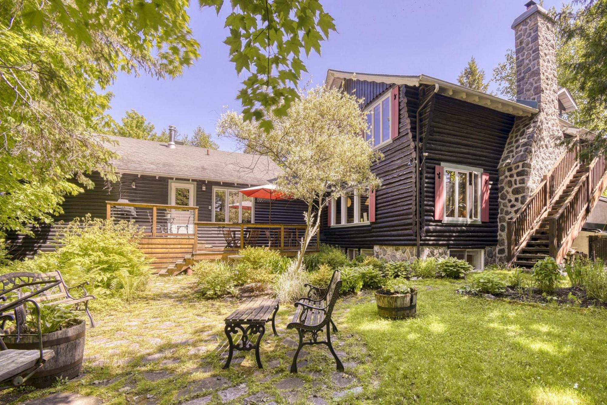 Auberge Le Lupin-Self Check-In Mont-Tremblant Esterno foto