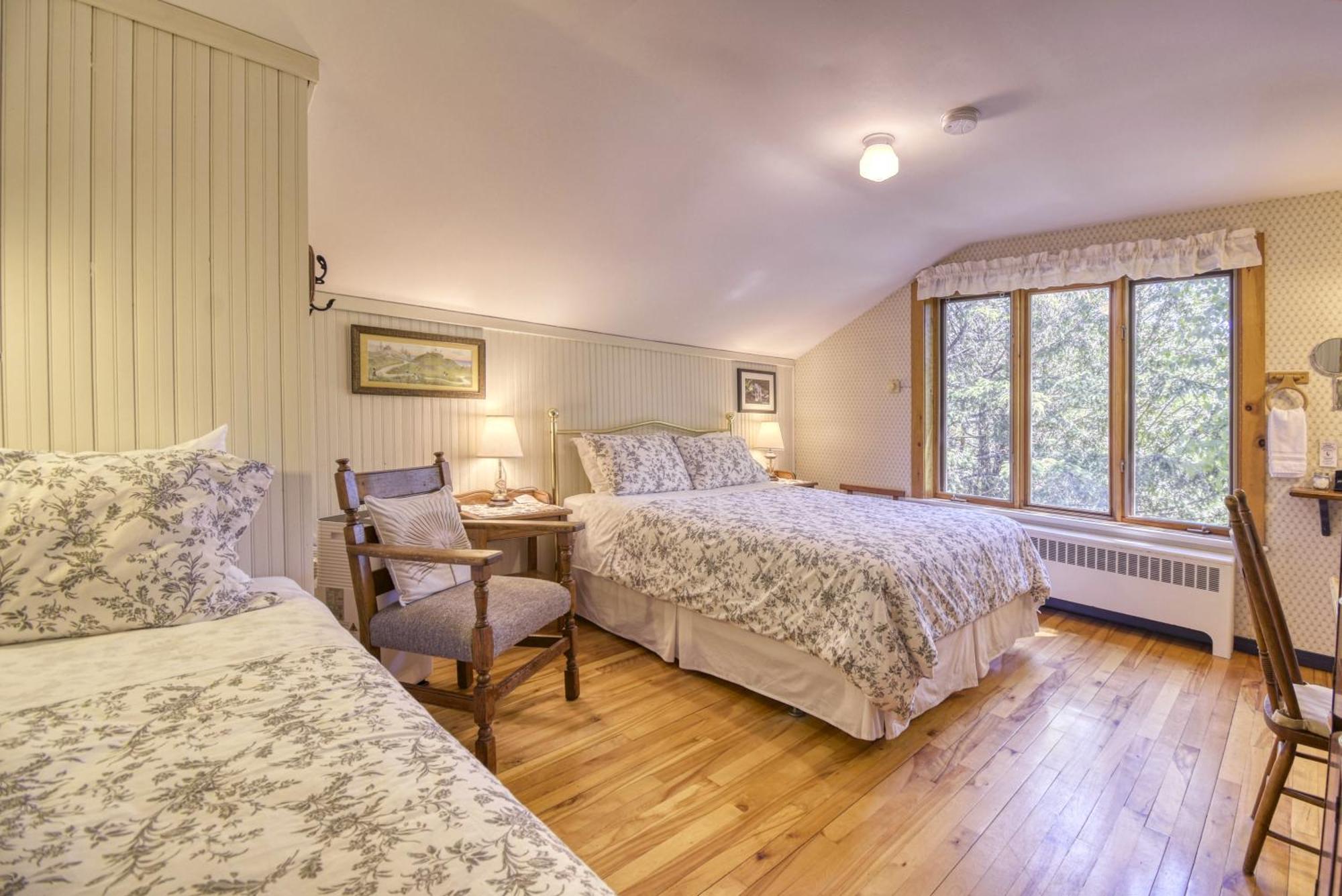 Auberge Le Lupin-Self Check-In Mont-Tremblant Esterno foto