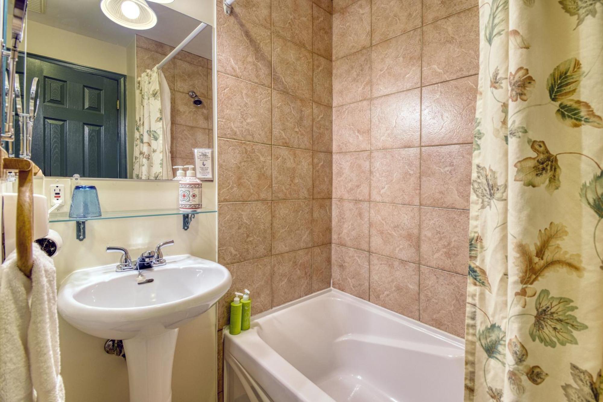 Auberge Le Lupin-Self Check-In Mont-Tremblant Esterno foto